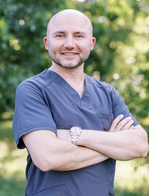 Portrait of Huseng Vefali, MD, Board-Certified Cardiologist at Austin Cardiovascular Clinic